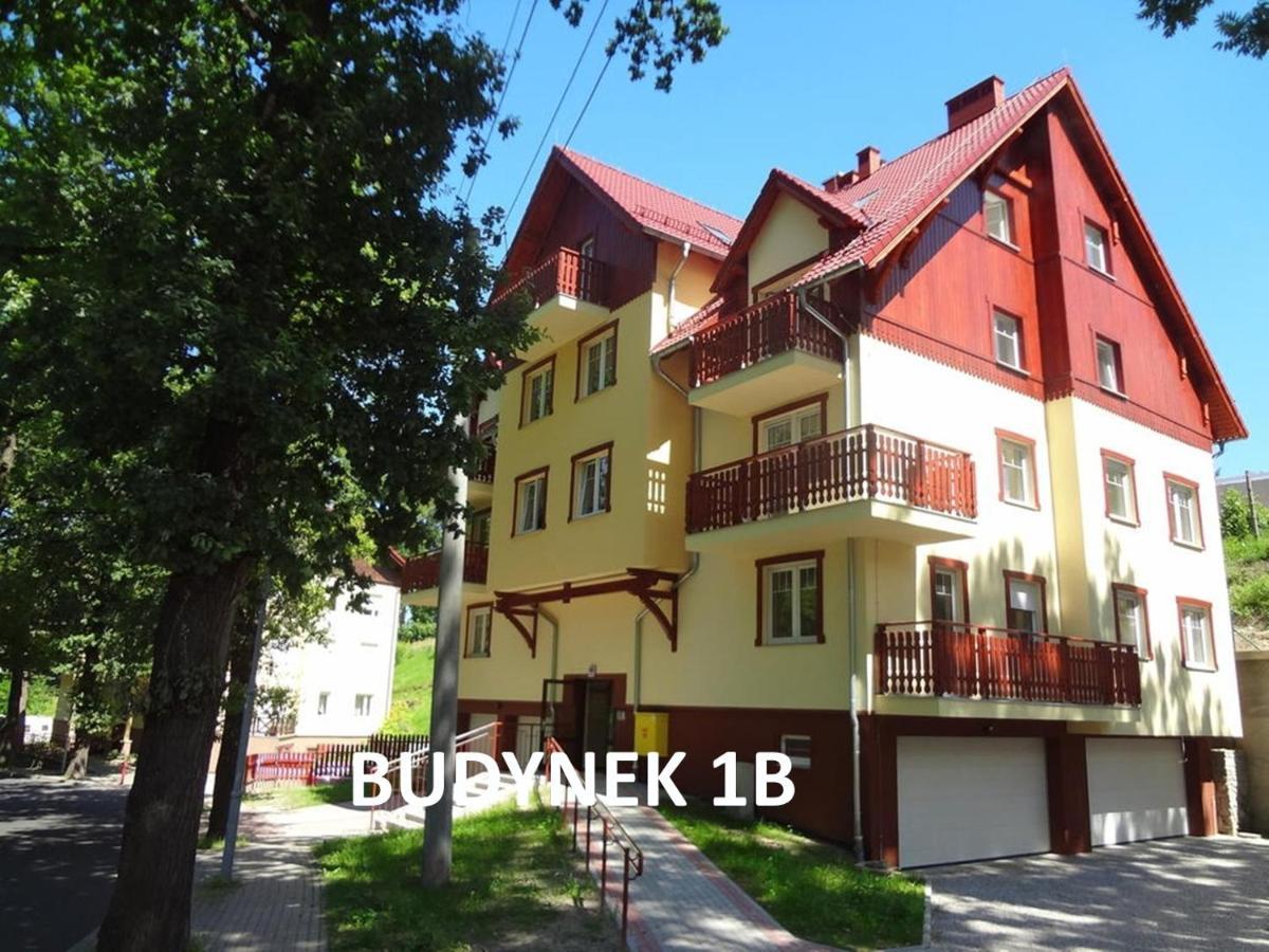 Apartamenty Sun&Fun Rezydencja Pod Debami Nad Lomnica 1B I 2B- Blisko Centrum I Sklepow W Otoczeniu Zieleni Карпач Экстерьер фото